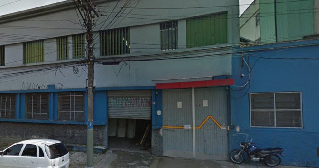 Primeiras instalações