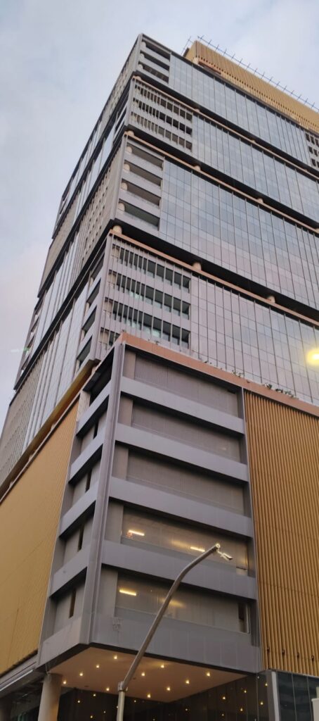 Execução especializada em projetos de fachadas Biosquare